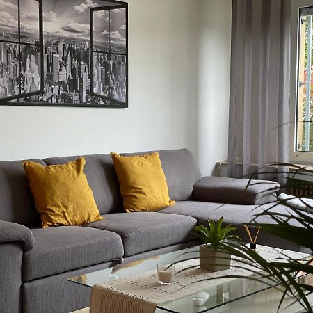 Apart70-Modern Design I Garden With Terrace I Smart Tv I Free Parking I Free Wifi ฮัมม์ ภายนอก รูปภาพ
